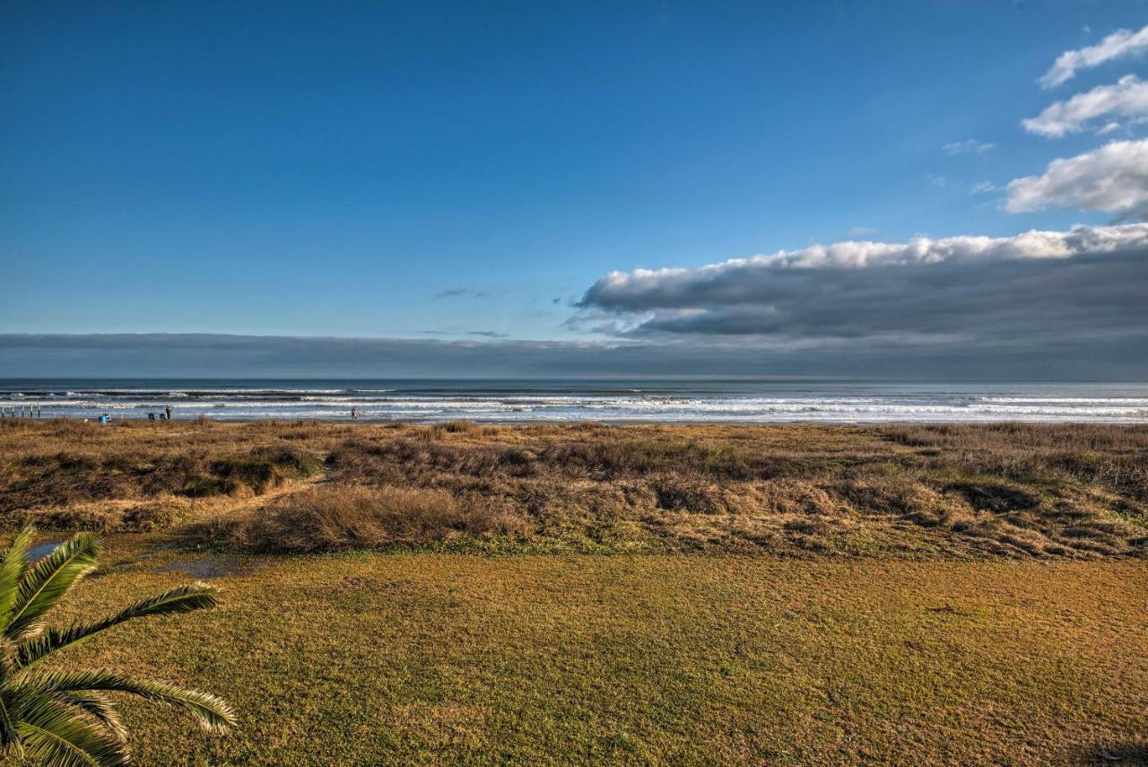 Galveston Beach House With Private Deck And Gulf Views מראה חיצוני תמונה